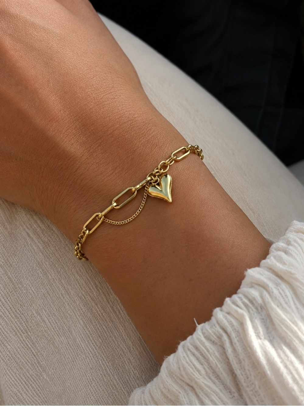18K Gold Plated Heart Charm Chain Bracelet